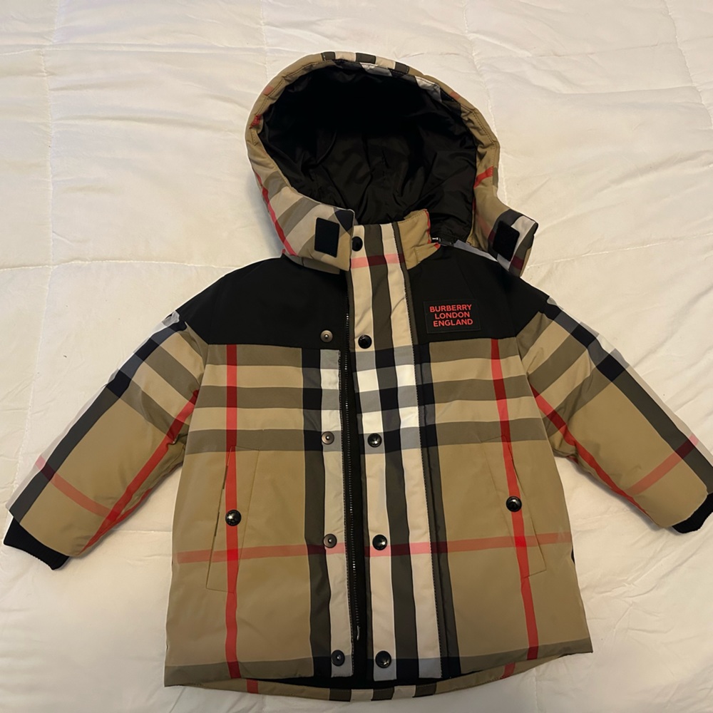 Toddler Burberry coat 2Y